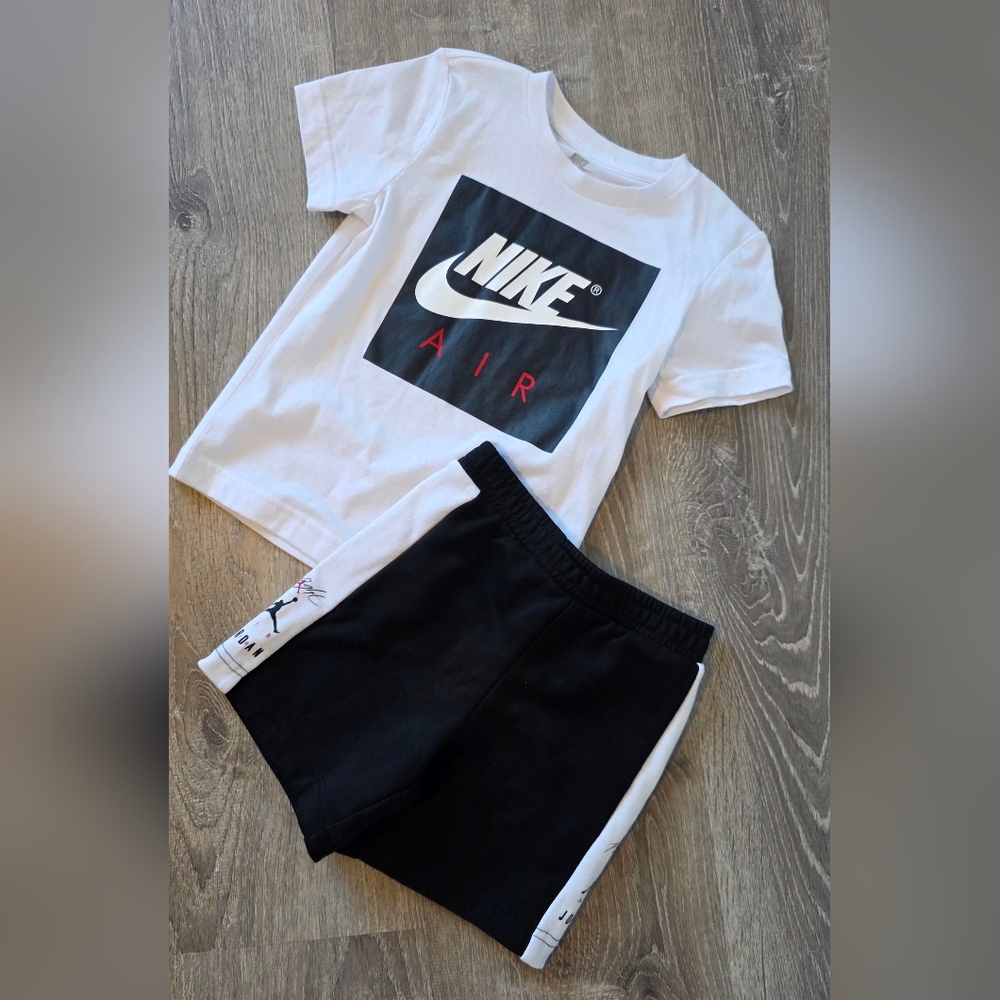 Toddler Nike Air Jordan 2 Piece Set  NWOT
